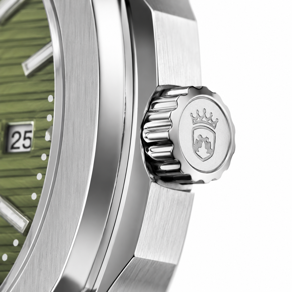 Elegant Women's Silver Quartz Watch with Green Dial & Date Display | Stainless Steel Bracelet